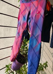 Nike Actove Wear Leggings