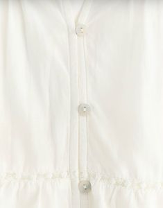 H&amp;M Chic White Puff-Sleeved Blouse(never worn)