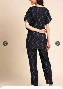 Elegant Black &amp; Gold Kurta Set