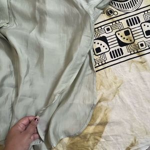 Oversized Green Button-Up Shirt(unused)