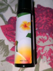 Premium Quality Roll On Attar: Rajnigandha