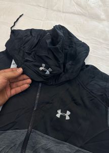 Under Armour men's sports hoodie
