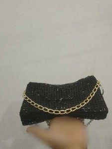 Cuhic Very Beautiful   Black glass bead Gold Chain