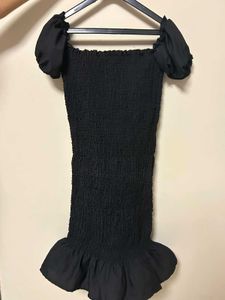 Chic Off-Shoulder Smocked Black Dress