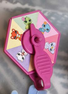 Set of 4 toys from the 2014 KinderJoy collection