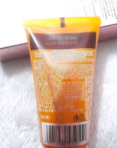 Lakme Blush &amp; Glow Face Wash