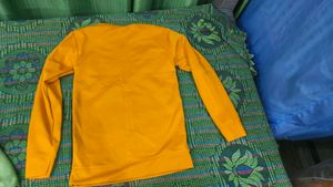 Stylish Colorblock Sweatshirt