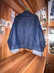 denim blend jacket with extra large sleeve