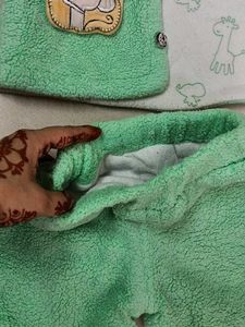 Cute Baby Green Bear Print Outfit