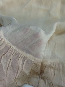 ✨SALE✨Cream Lace Trim Ruffled Tank Top