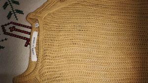 tan knitted pullover