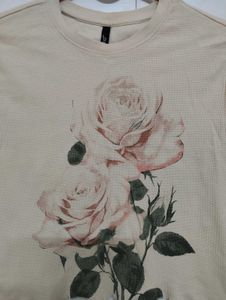 Cream Rose Print Cropped T-Shirt
