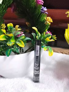 Long Lasting Eyeliner Pen