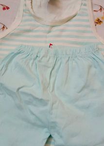 baby clothes