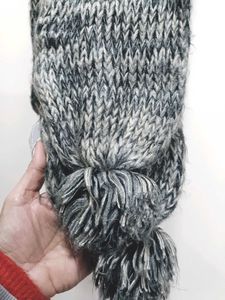 Woollen Muffler