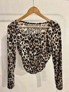 Leopard Print Long Sleeve Top