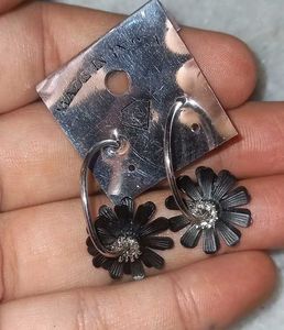 Black Flower Hoop Earrings