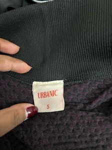 Women's Black &amp; Purple Athletic Crop Top