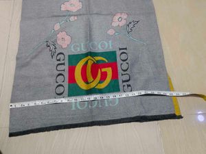 Gucci beautiful Scarf