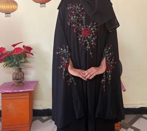 Elegant Black Embroidered farasha abaya