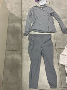 LULULEMON Long Sleeve Top & leggings Set