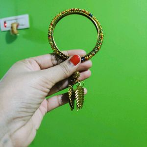 Colorful Beaded &amp; Dangling Leaf Bangles