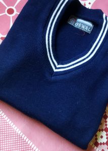SCHOOL SWEATER FOR BOTH GIRLS AND BOY