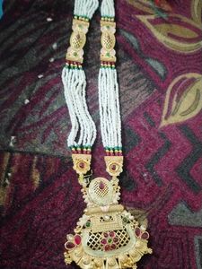 Stunning Pearl and Kundan Necklace Set