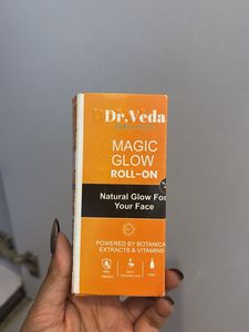 Dr. Veda Magic Glow Roll-On
