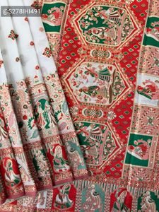 Exquisite White & Red Saree with Intricate Motifs