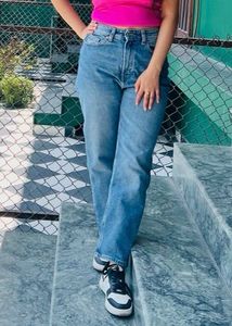 Slim Mom High Ankle Jeans