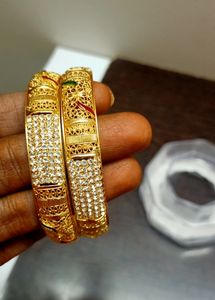 One Gram Gold.    Handstock ... 6 Months Garantee