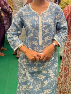 Stylish Blue Floral Print Kurta