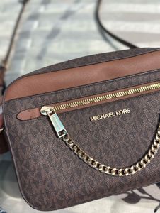 Michael Kors Jet Set Crossbody Bag