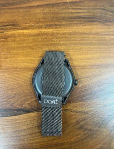 boAt Lunar Seek Smartwatch- New
