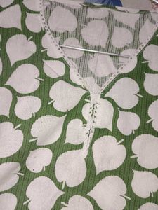 Stylish Green Leaf Print Kurta