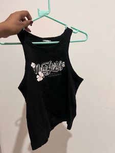 BLACK TOP