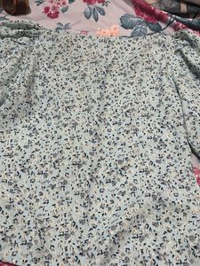 Floral top  With Tag