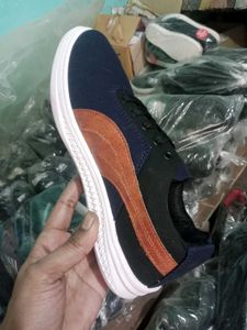 NEW NO USED CASUAL SHOES FOR MEN.