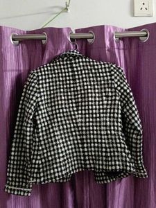 Chic Black &amp; White Checked Jacket