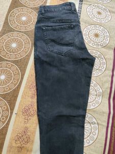 Men's Dark Wash straight Fit Jeans