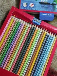 Luna Staedtler With 6 New Blending Stumps