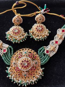 Elegant Necklace set