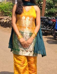 Elegant Yellow & Green Kurta Set