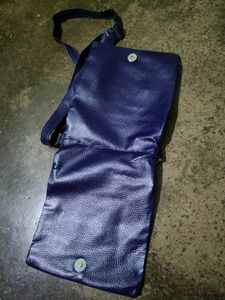 New violent sling bag