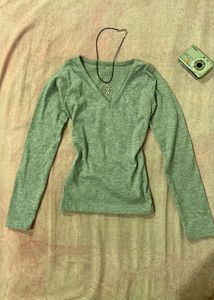 Grey V-Neck Long Sleeve Top