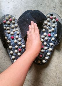 Unisex Slipper With Acupressure Points
