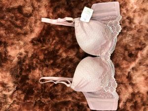 Elegant Lace Trim Bra