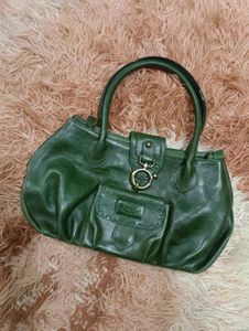 Stylish Emerald Green Leather Handbag