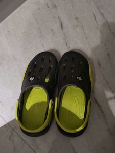 Comfortable Black & Yellow Clogs